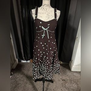 Green/brown polka dot summer dress